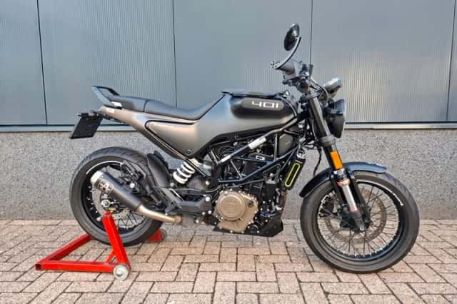 Husqvarna Svartpilen 401 (2022) thumbnail 1