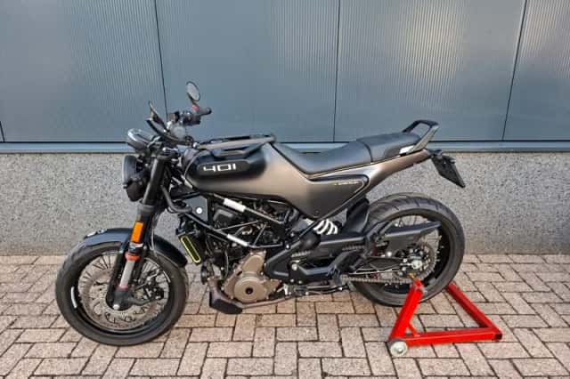 Husqvarna Svartpilen 401 (2022) thumbnail 2