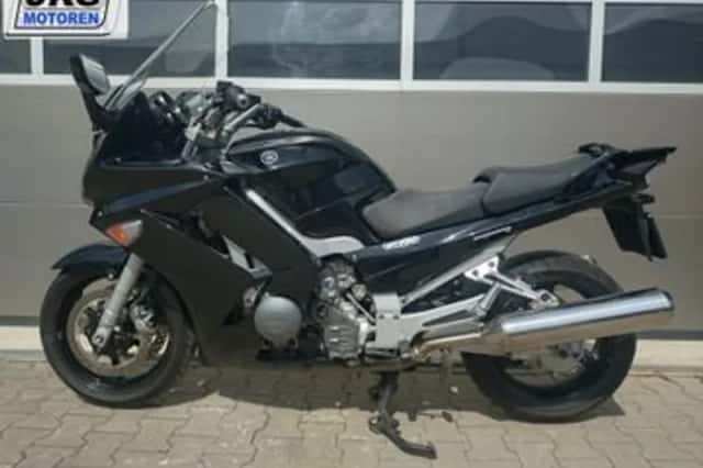 Yamaha FJR1300 (2011) thumbnail 2