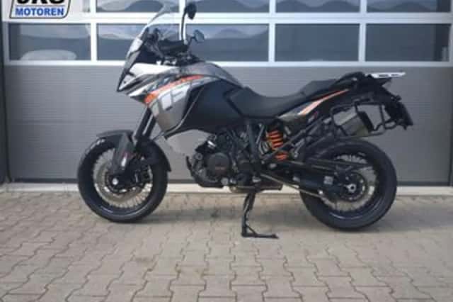 KTM 1190 Adventure (2015) thumbnail 4