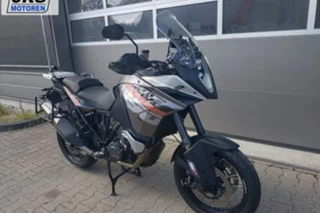 KTM 1190 Adventure (2015) thumbnail 6