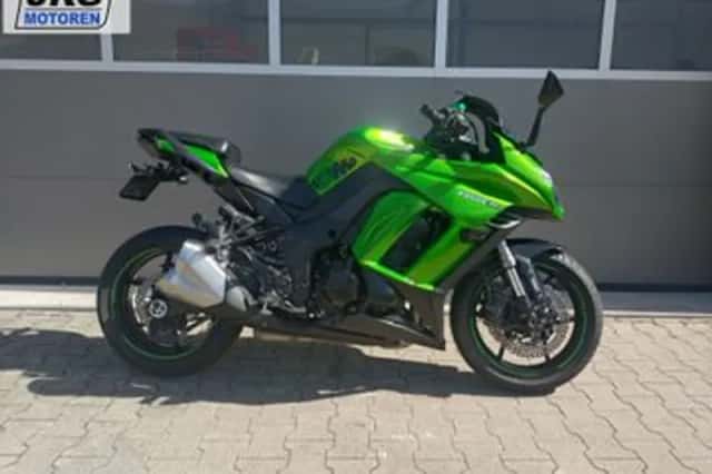Kawasaki Z1000 (2014) thumbnail 1