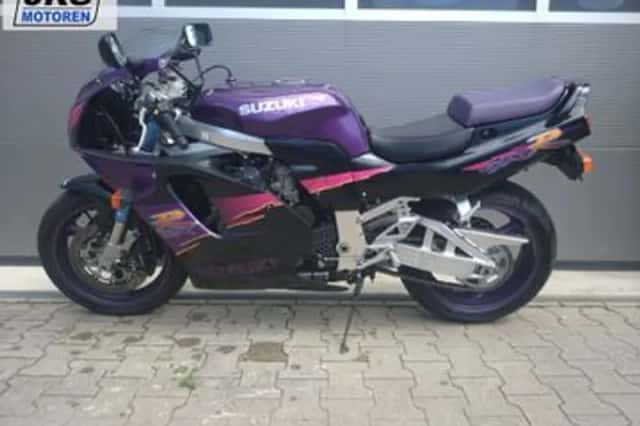 Suzuki GSX-R 750 W (1994) thumbnail 2