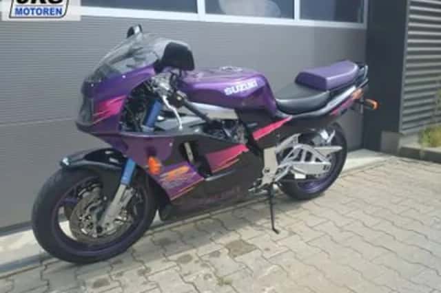 Suzuki GSX-R 750 W (1994) thumbnail 3