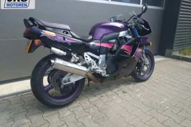 Suzuki GSX-R 750 W (1994) thumbnail 5