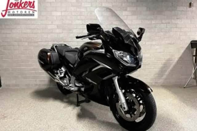 Yamaha FJR1300 (2013) thumbnail 2