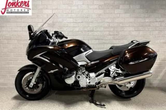 Yamaha FJR1300 (2013) thumbnail 3