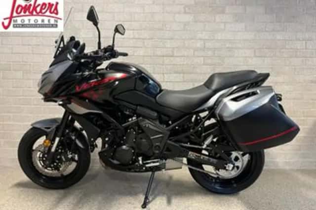 Kawasaki Versys 650 (2021) thumbnail 3