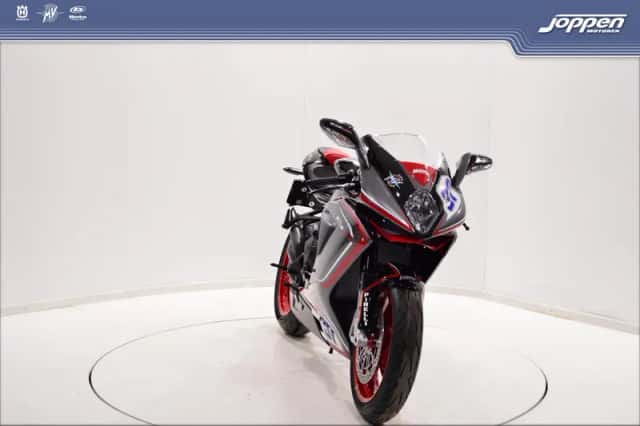 MV Agusta F3 800 (2026) thumbnail 3