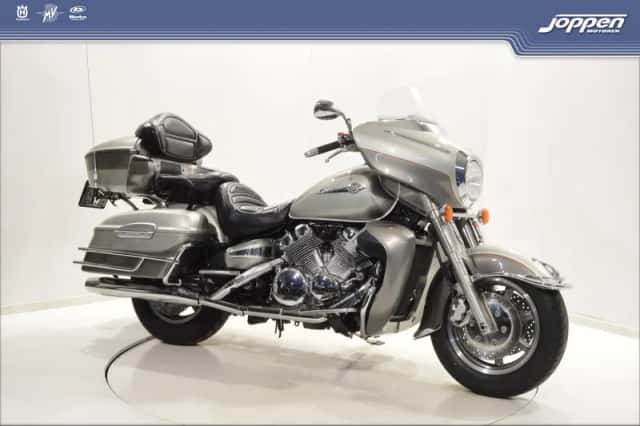 Yamaha XVZ 1300 Venture (2000) thumbnail 2