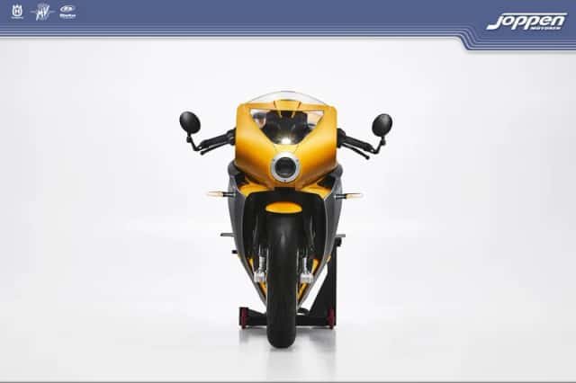MV Agusta Superveloce (2026) thumbnail 2