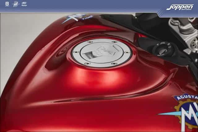 MV Agusta Turismo Veloce (2026) thumbnail 2