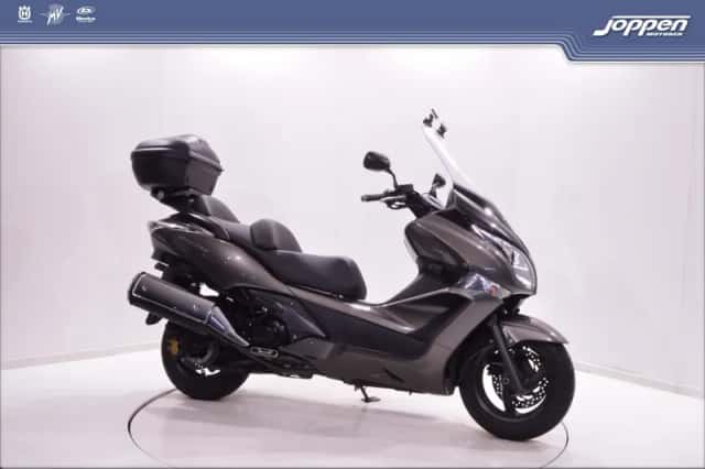 Honda FJS600 Silver Wing (2015) thumbnail 2