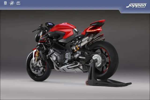 MV Agusta Brutale 1000RR (2026) thumbnail 2