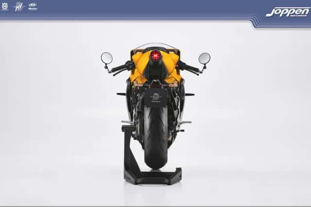 MV Agusta Superveloce (2026) thumbnail 2