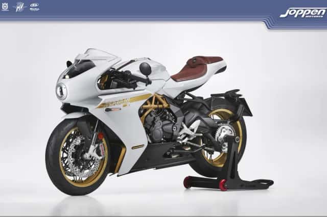 MV Agusta Superveloce (2026) thumbnail 3