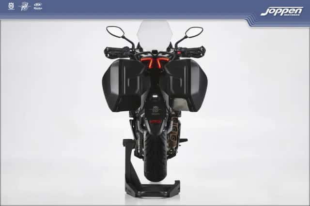 MV Agusta Turismo Veloce (2026) thumbnail 4