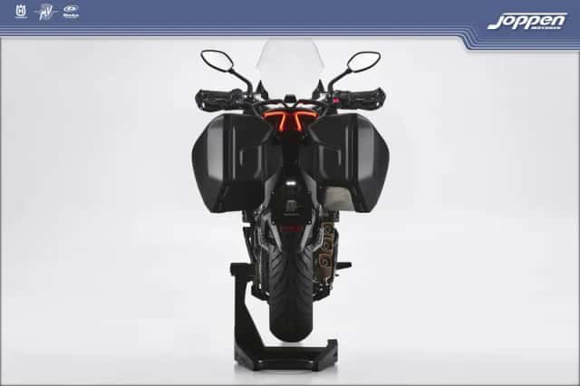 MV Agusta Turismo Veloce (2026) thumbnail 4