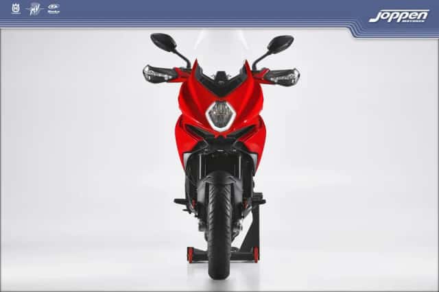 MV Agusta Turismo Veloce (2026) thumbnail 2