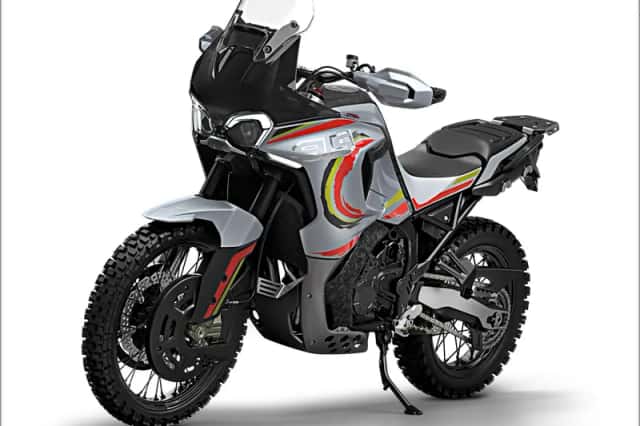 MV Agusta Lucky Explorer 9.5 (2026) thumbnail 3