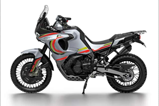 MV Agusta Lucky Explorer 9.5 (2026) thumbnail 5
