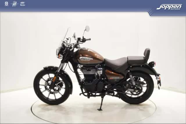 Royal Enfield Meteor (2022) thumbnail 6