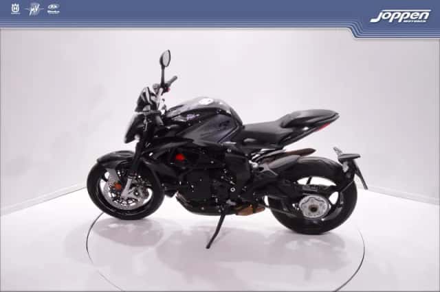 MV Agusta Brutale 800 (2026) thumbnail 6