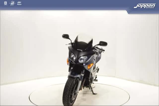 Honda CBF600 (2004) thumbnail 4