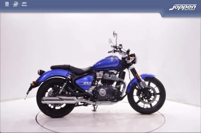 Royal Enfield Super Meteor 650 (2026) thumbnail 1