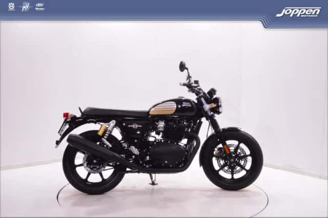 Royal Enfield Interceptor 650 (2023) thumbnail 1