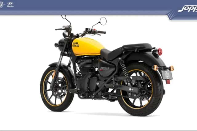 Royal Enfield Meteor Fireball (2026) thumbnail 6