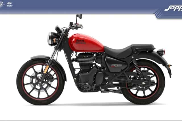 Royal Enfield Meteor Fireball (2026) thumbnail 2