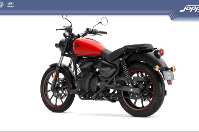 Royal Enfield Meteor Fireball (2026) thumbnail 6