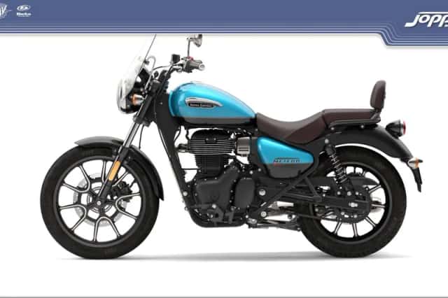 Royal Enfield Meteor Supernova (2026) thumbnail 2