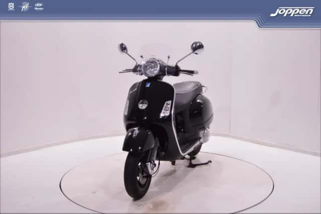 Vespa GTS 250 (2008) thumbnail 4