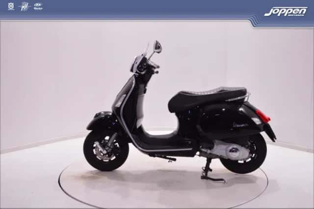 Vespa GTS 250 (2008) thumbnail 6