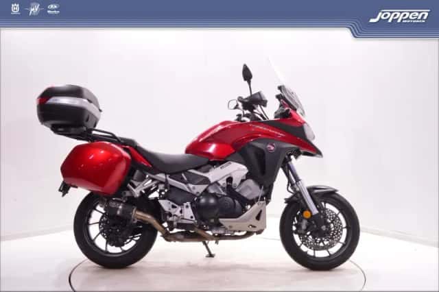 Honda VFR800 (2026) thumbnail 1