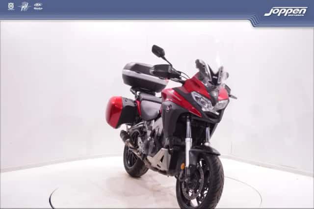 Honda VFR800 (2026) thumbnail 3