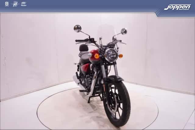Royal Enfield Meteor 350 (2026) thumbnail 3