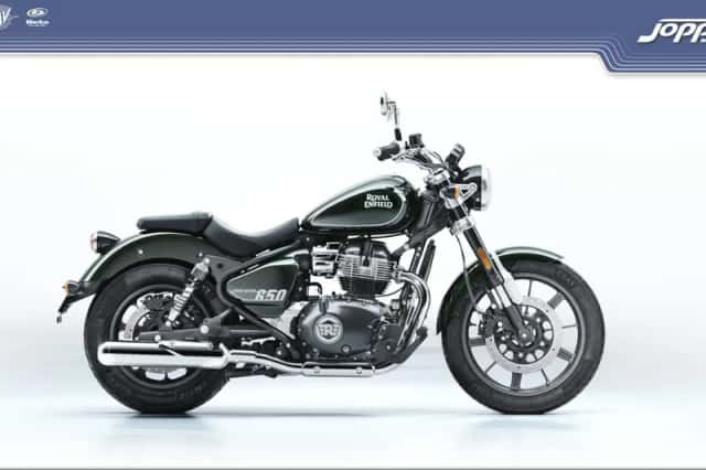 Royal Enfield Super Meteor 650 (2026) thumbnail 1