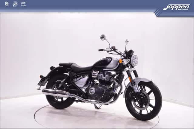 Royal Enfield Super Meteor 650 (2026) thumbnail 2