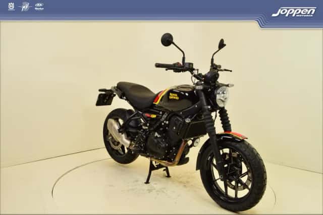 Royal Enfield Guerrilla 450 (2024) thumbnail 2
