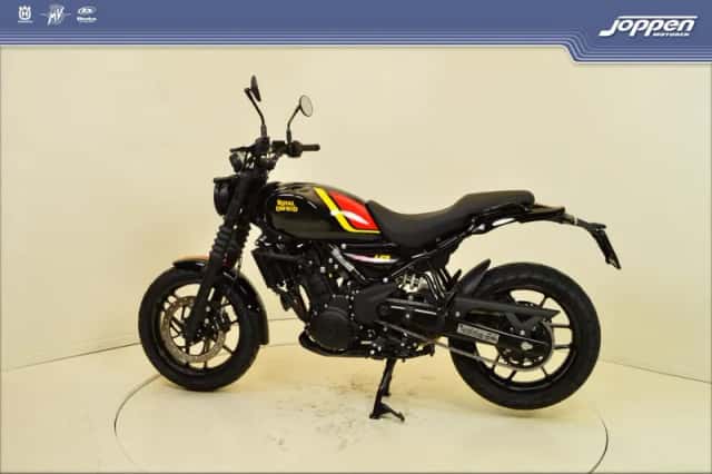 Royal Enfield Guerrilla 450 (2024) thumbnail 6