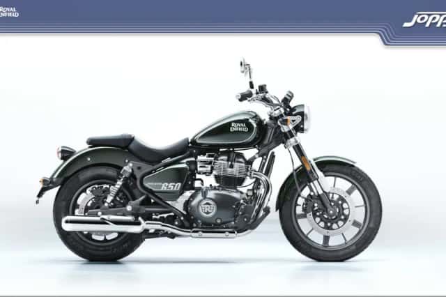 Royal Enfield Super Meteor 650 (2025) thumbnail 3