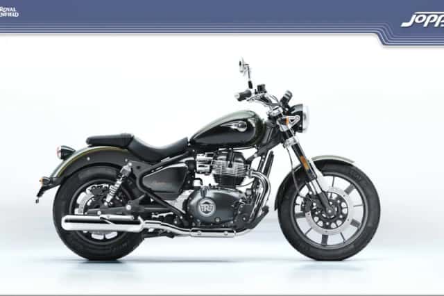 Royal Enfield Super Meteor 650 (2025) thumbnail 4