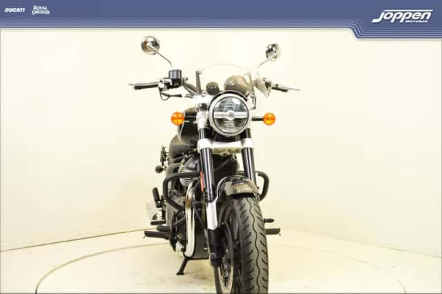 Royal Enfield Super Meteor 650 (2024) thumbnail 3