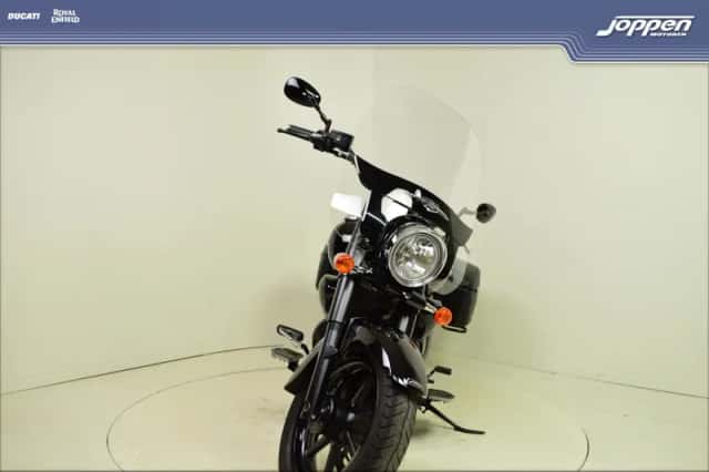 Suzuki C1500 (2015) thumbnail 4