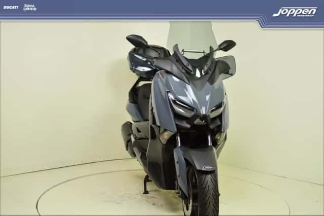 Yamaha X-MAX 300 (2021) thumbnail 3