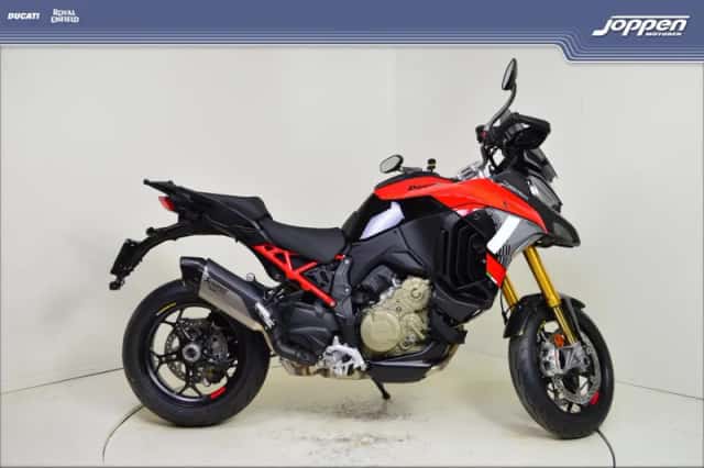 Ducati Multistrada V4 Pikes Peak (2026) thumbnail 1