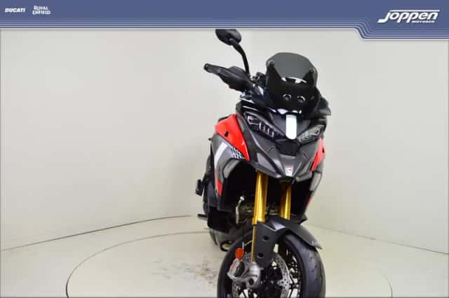Ducati Multistrada V4 Pikes Peak (2026) thumbnail 3